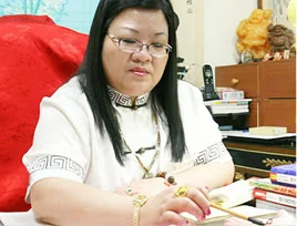 台北算命老師推薦-親切待人的魏嘉誾老師
